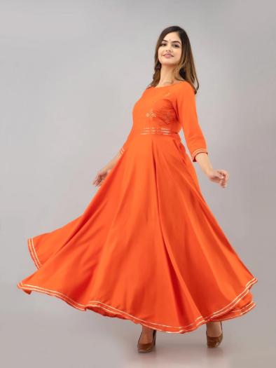 Indisches Kleid (Anarkali) "Savani"