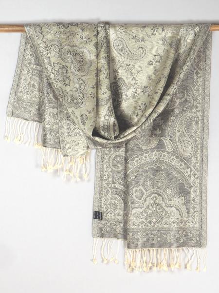 Indian silk scarf "Ramya"